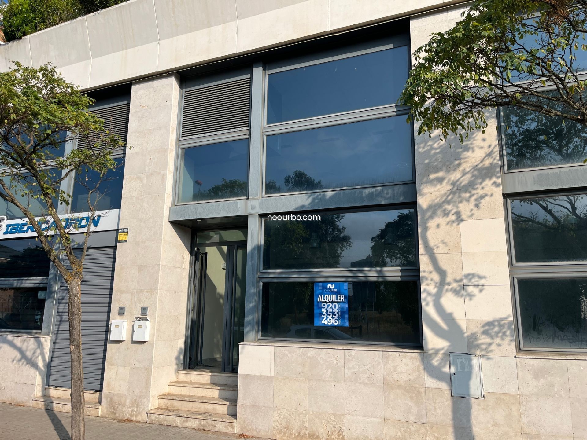 Local commercial dans Ávila, Ávila à louer Photo intérieure– Image 1 sur 21