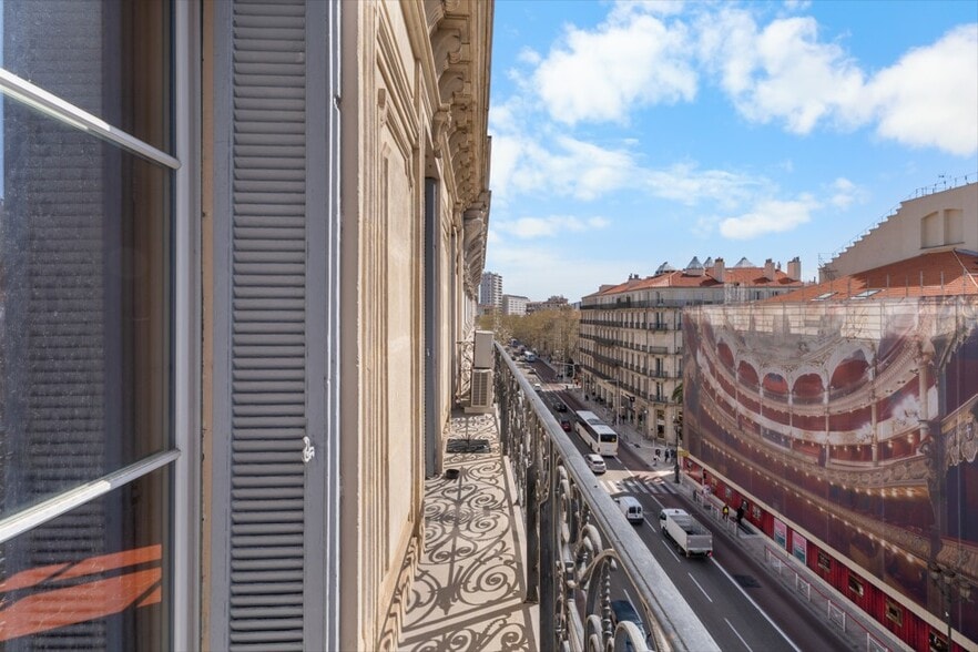 44 Boulevard De Strasbourg, Toulon à louer - Photo de l’immeuble – Image 3 sur 8