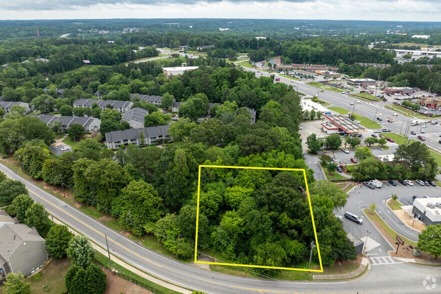 2198 Church Rd SE, Smyrna, GA à vendre - Photo de l’immeuble – Image 1 sur 11