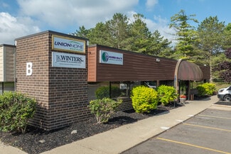 Plus de détails pour 411 W Lake Lansing Rd, East Lansing, MI - Bureau à louer