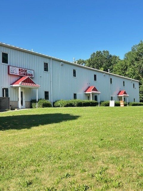 37 Kanes Ln, Middletown, NJ à vendre Photo de l’immeuble– Image 1 sur 7