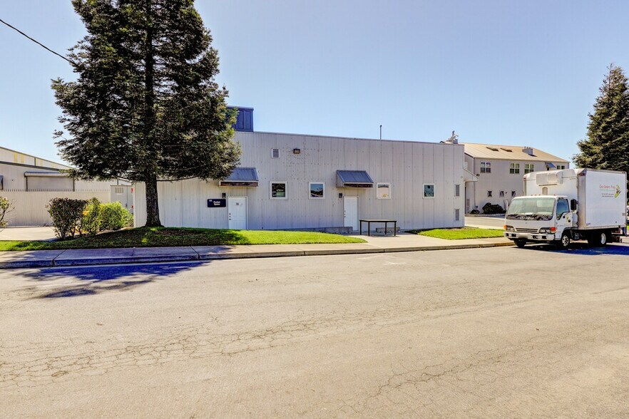 850 Morton Ave, Richmond, CA à louer - Photo de l’immeuble – Image 3 sur 8
