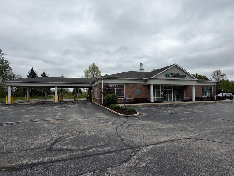 7075 Aurora Rd, Aurora, OH à vendre - Photo de l’immeuble – Image 3 sur 13