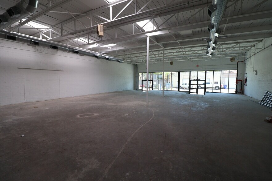 3009-3011 Canton St, Dallas, TX à louer - Photo intérieure – Image 3 sur 5