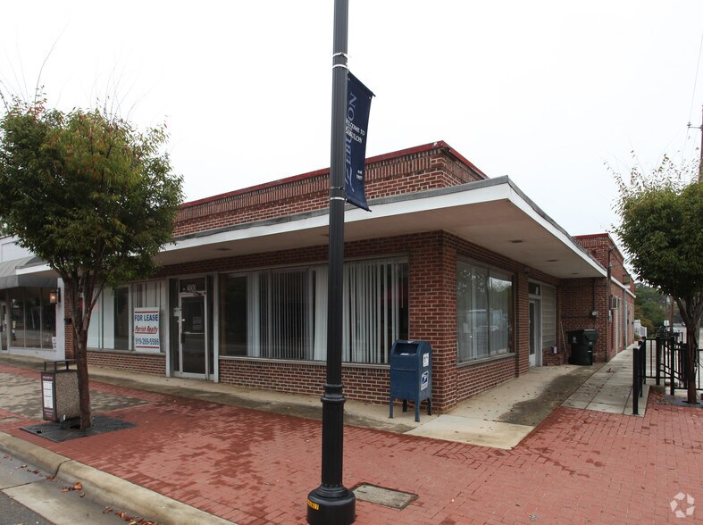 200 N Arendell Ave, Zebulon, NC à vendre - Photo principale – Image 2 sur 14