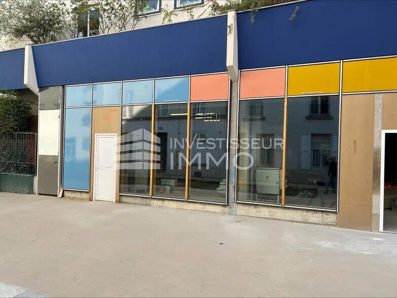 Local d’activités dans Paris à louer - Photo de l’immeuble – Image 2 sur 4