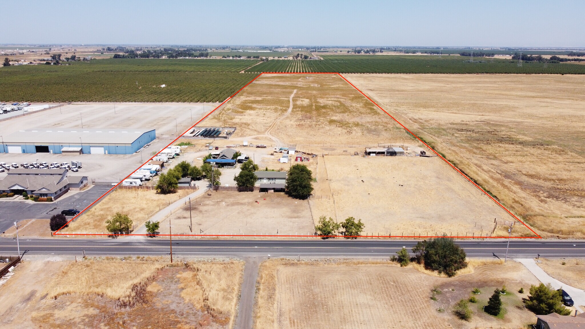 3714 Riego Rd, Elverta, CA à vendre Aérien– Image 1 sur 7