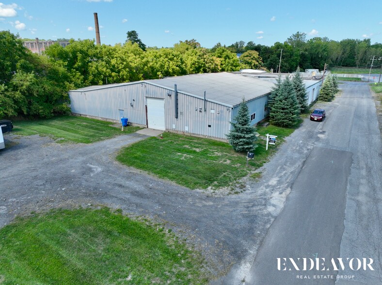 51 Central Ave, Geneva, NY à vendre - Photo de l’immeuble – Image 2 sur 10