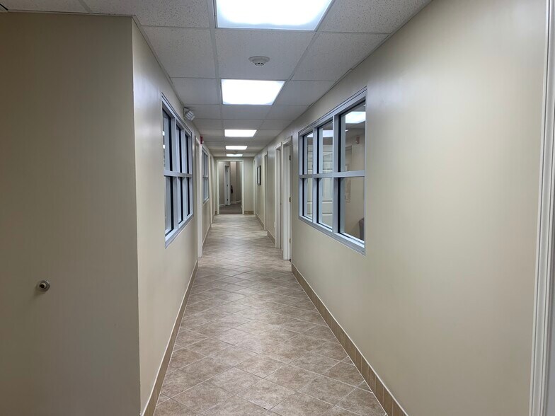 43 South Ave, Fanwood, NJ à vendre - Photo intérieure – Image 2 sur 25