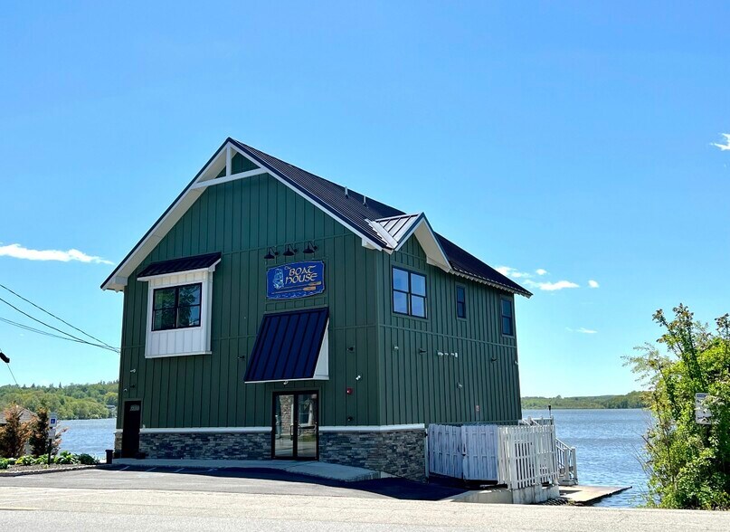 97 Sand Shore Rd, Budd Lake, NJ à vendre - Photo de l’immeuble – Image 1 sur 21