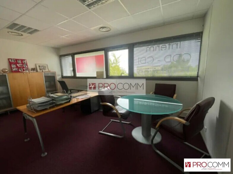 Bureau dans Chartres à vendre - Photo intérieure – Image 3 sur 4