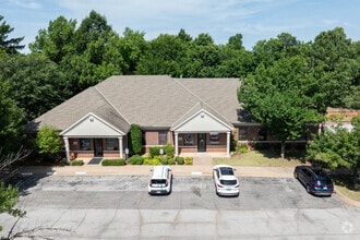 6016-6020 NW 120th Ct, Oklahoma City, OK - Vue aérienne vue de carte - Image1