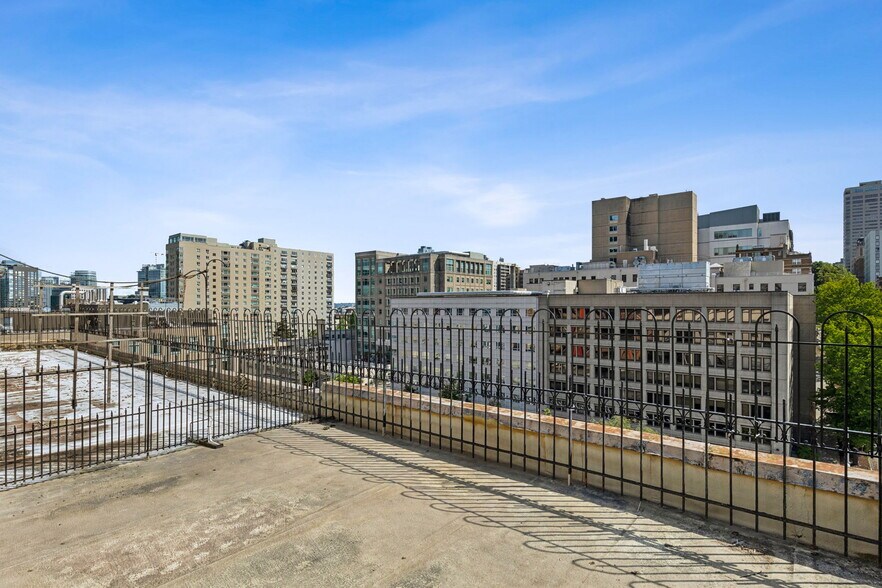 1110 8th Ave, Seattle, WA à vendre - Photo de l’immeuble – Image 3 sur 8