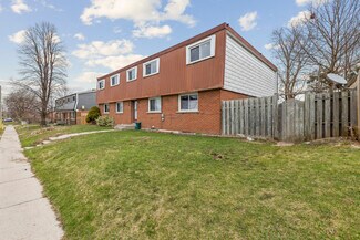Plus de détails pour 361 Linden St, Oshawa, ON - Logement à vendre