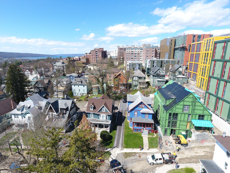 116 Cook St, Ithaca, NY à vendre - Photo de l’immeuble – Image 3 sur 32