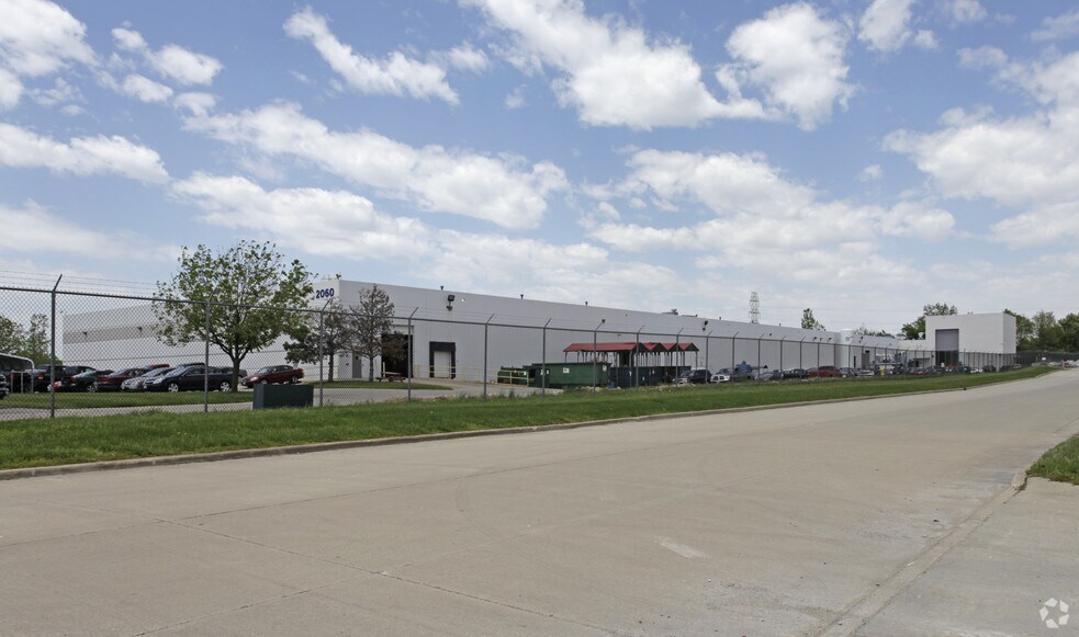 2060 Heller Dr, Dayton, OH à vendre - Photo principale – Image 1 sur 2