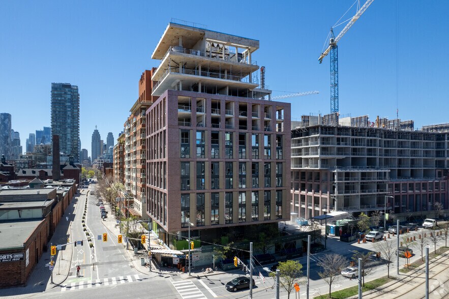 422 Cherry St, Toronto, ON à louer - Photo de l’immeuble – Image 3 sur 6