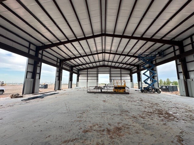 3200 CR 1255, Midland, TX à louer - Photo de l’immeuble – Image 3 sur 7