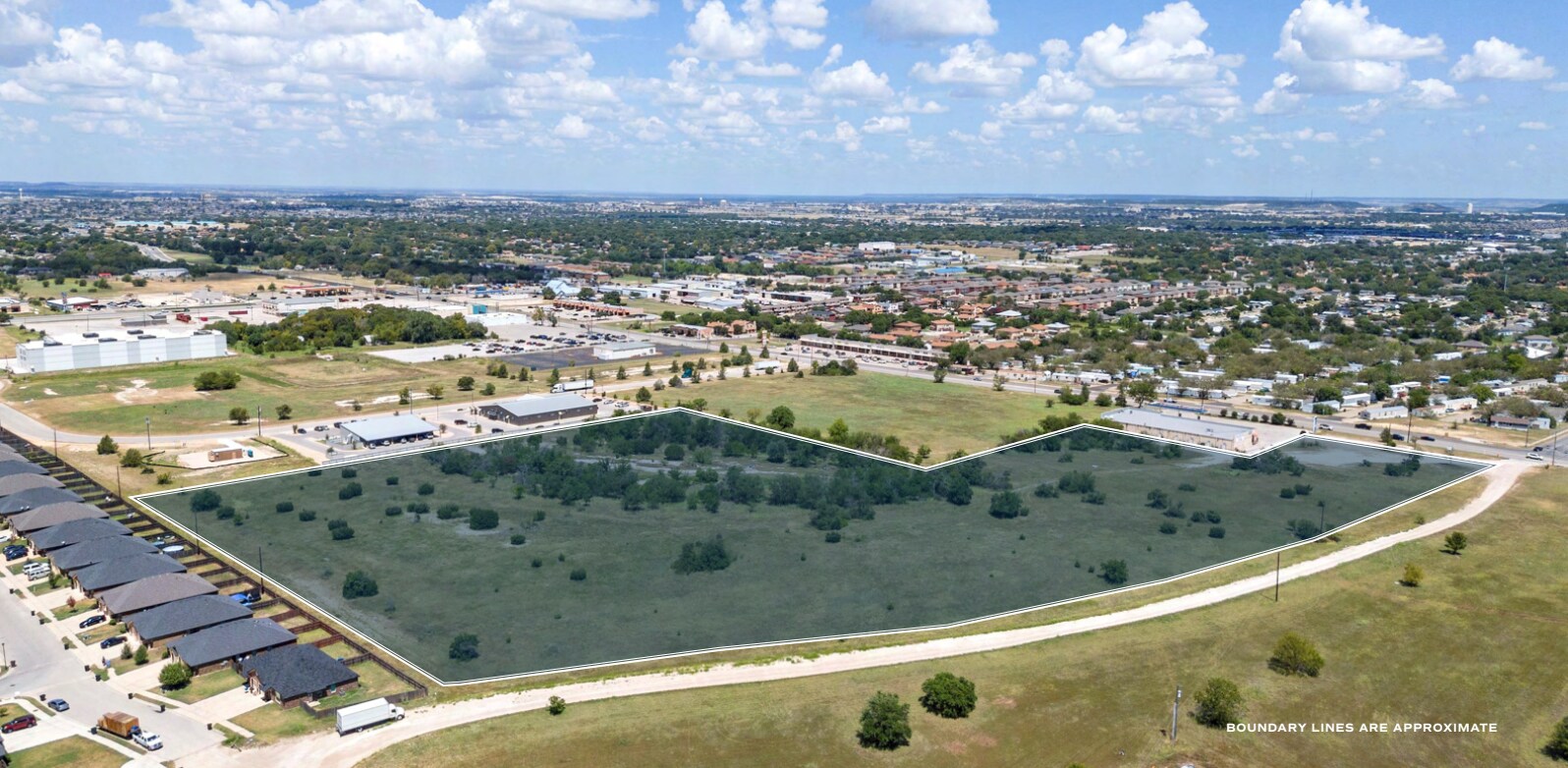 102 W Elms Rd, Killeen, TX à vendre Aérien– Image 1 sur 7