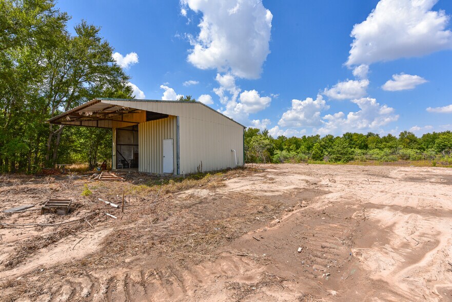 10435 ST 21 hwy, Caldwell, TX à vendre - Photo de l’immeuble – Image 3 sur 9