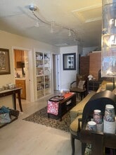 1422 28th St, Sacramento, CA à vendre Photo intérieure– Image 2 sur 4