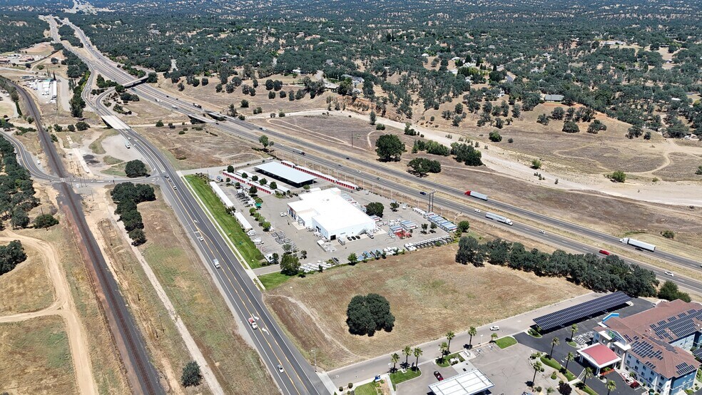 1635 Main St, Red Bluff, CA à vendre - Photo de l’immeuble – Image 3 sur 6