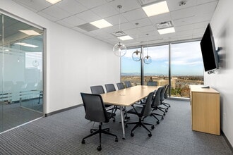 5050 S Syracuse St, Denver, CO à louer Photo intérieure– Image 2 sur 5