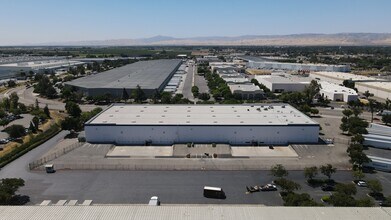 1880 N MacArthur Dr, Tracy, CA - VUE AÉRIENNE vue de carte - Image1