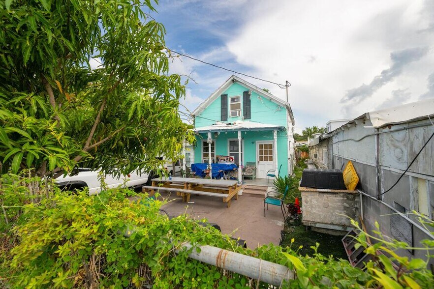 5331 5th Ave, Key West, FL à vendre - Photo de l’immeuble – Image 2 sur 10