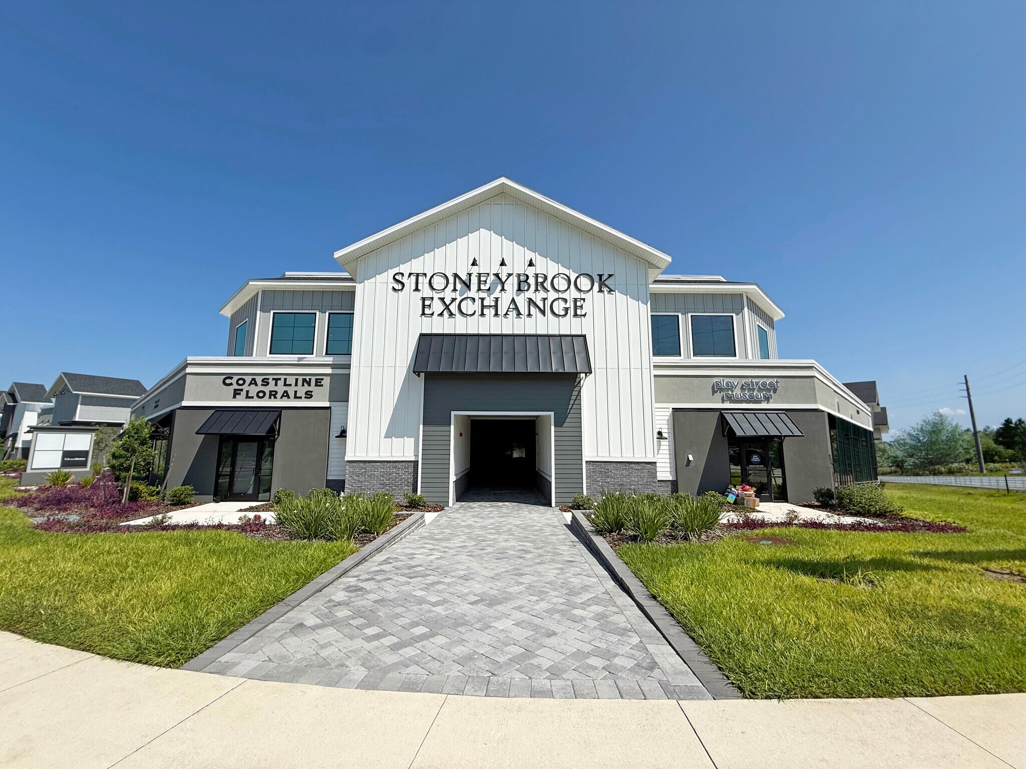 12143 Stoneybrook West Pky, Winter Garden, FL à louer Photo de l’immeuble– Image 1 sur 9