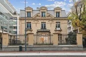 Bureau dans Clichy à louer - Photo de l’immeuble – Image 2 sur 6