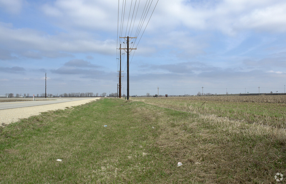 SEC Ritchie Rd, Rochelle, IL à louer - Photo de l’immeuble – Image 3 sur 6