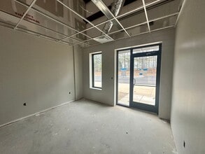 5915 Steeplechase Blvd, Cumming, GA à louer Photo intérieure– Image 2 sur 17