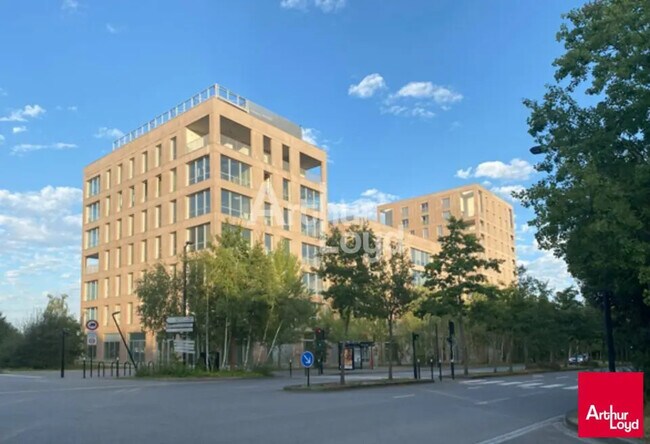 Plus de détails pour Bureau à louer