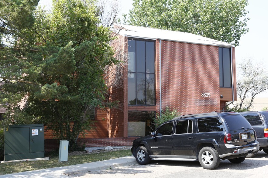 8805 Fox Dr, Thornton, CO à louer - Photo de l’immeuble – Image 2 sur 8