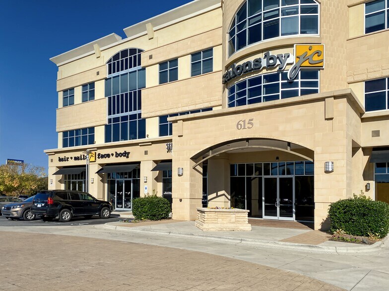 603-690 Saint George Square Ct, Winston-Salem, NC à louer - Photo intérieure – Image 3 sur 14