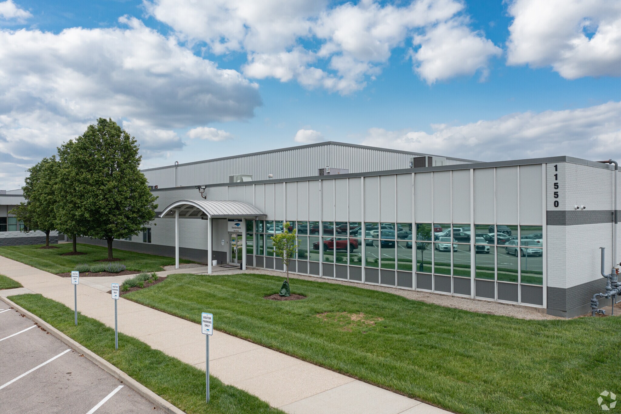 11540-11630 Mosteller Rd, Sharonville, OH à louer Photo principale– Image 1 sur 6