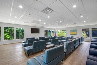 Plus de détails pour 14101 Yorba St, Tustin, CA - Bureau à vendre