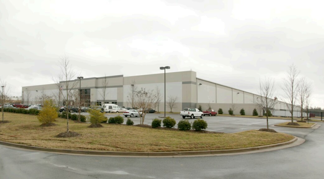 4000-4500 Technology Ct, Sandston, VA à louer Photo de l’immeuble– Image 1 sur 10
