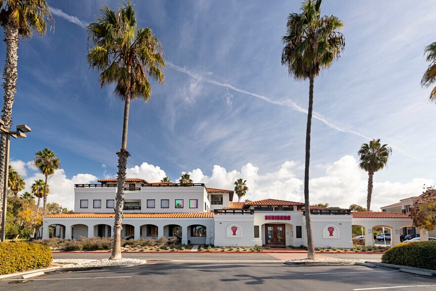 755 Raintree Dr, Carlsbad, CA à vendre - Photo de l’immeuble – Image 1 sur 9