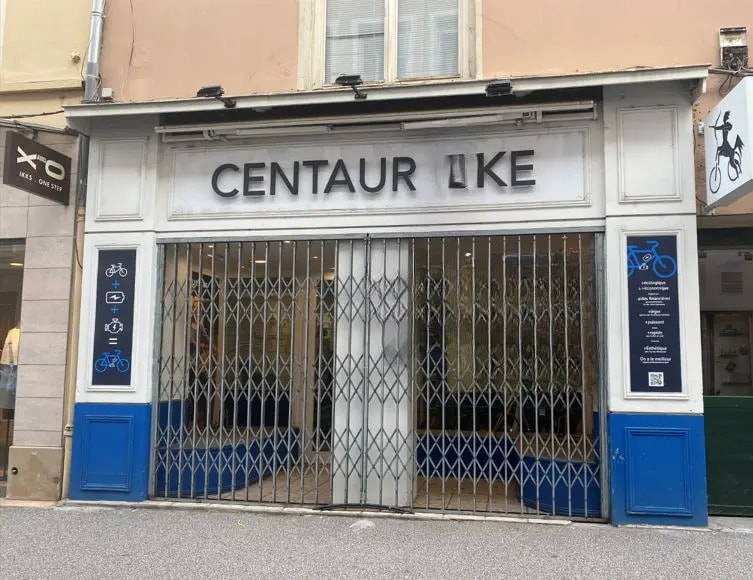 Local commercial dans Lyon à louer - Photo de l’immeuble – Image 1 sur 1