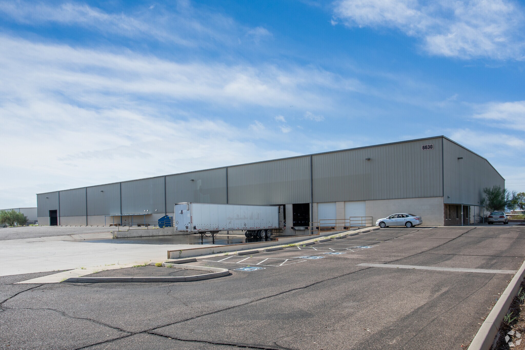 6630 S Memorial Pl, Tucson, AZ à louer Photo principale– Image 1 sur 9