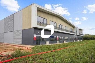 Plus de détails pour Bureau, Local d'activités à louer