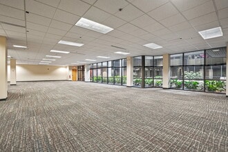 200 E Campus View Blvd, Columbus, OH à louer Photo intérieure– Image 1 sur 2