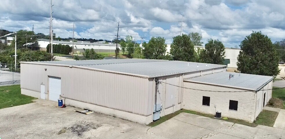 375 Sharts Rd, Springboro, OH à louer - Photo de l’immeuble – Image 3 sur 16