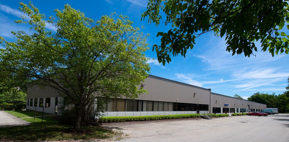 9000-9018 Rico Rd, Monroeville, PA à louer - Photo de l’immeuble – Image 1 sur 5