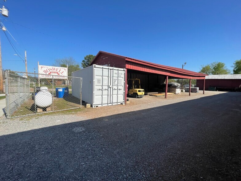626 Hunter Ave, Boswell, OK à vendre - Photo de l’immeuble – Image 3 sur 21