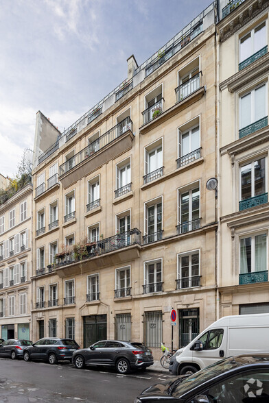 Bureau dans Paris à louer - Photo de l’immeuble – Image 2 sur 3