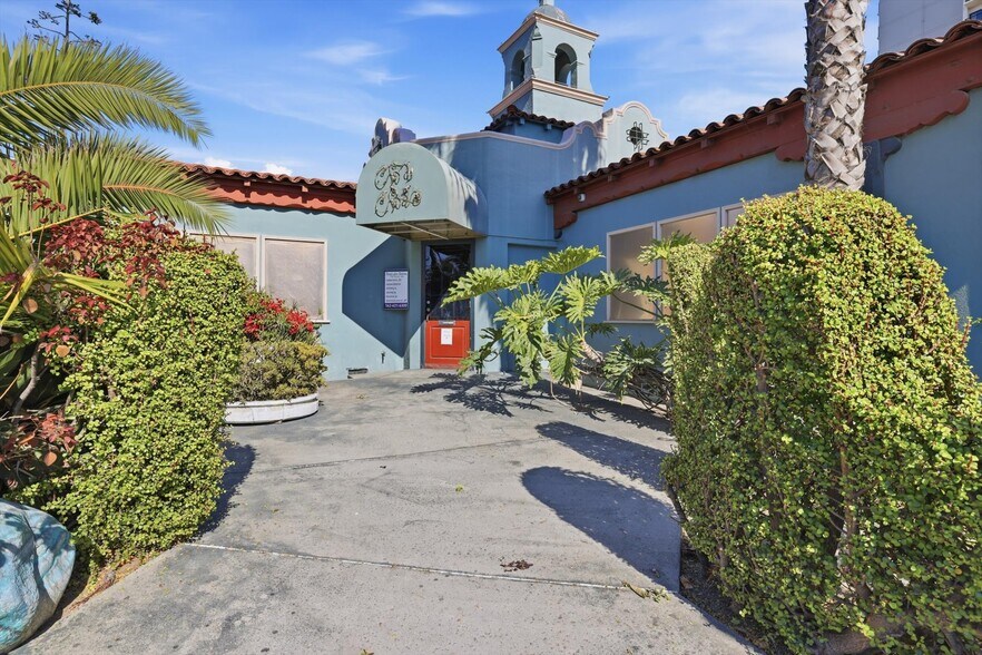782 Pacific Ave, Long Beach, CA à vendre - Photo de l’immeuble – Image 3 sur 17