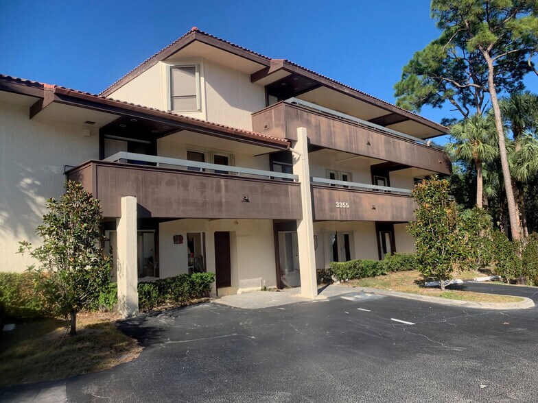 3355 Burns Rd, Palm Beach Gardens, FL à louer - Photo de l’immeuble – Image 1 sur 6